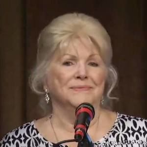 Meet your Posher, Tonyia